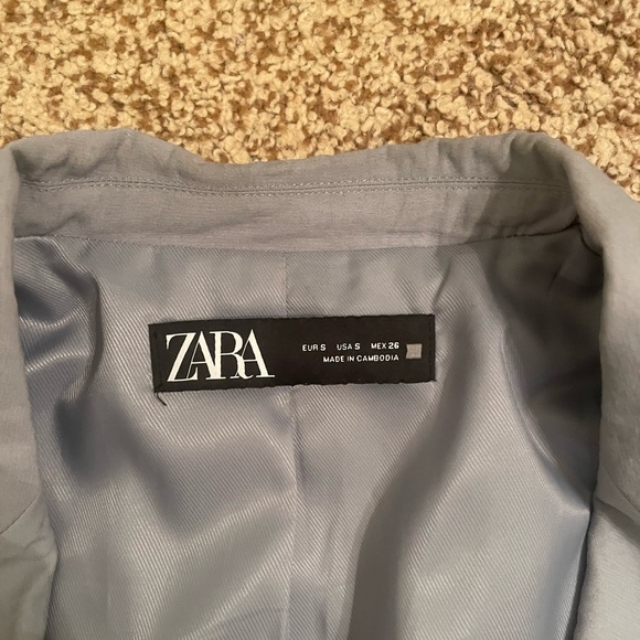 Zara; Small blue-gray blazer - Picture 3 of 3